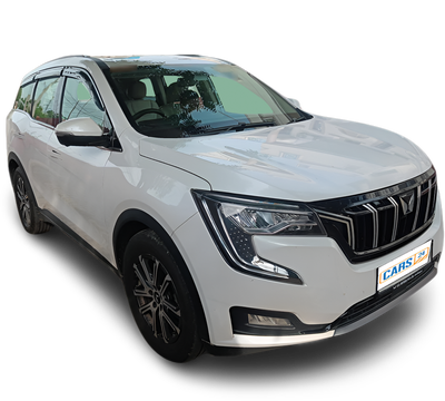 Mahindra XUV700-img